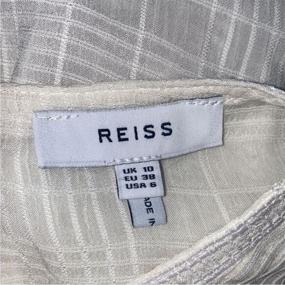 REISS NWT MARCIA LADDER INTEREST
BLOUSE in White/Cream Size 6 - Picture 10 of 11